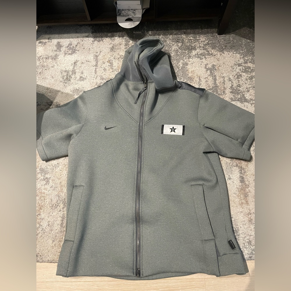 Nike DriFit Vanderbilt Short Sleeve Hoodie